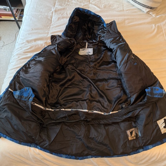 Burton “The White Collection” Snowboard Jacket - M - Picture 4 of 5